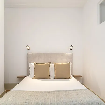 Whome The Premier Destination For True Wanderers Lisbon Exterior photo